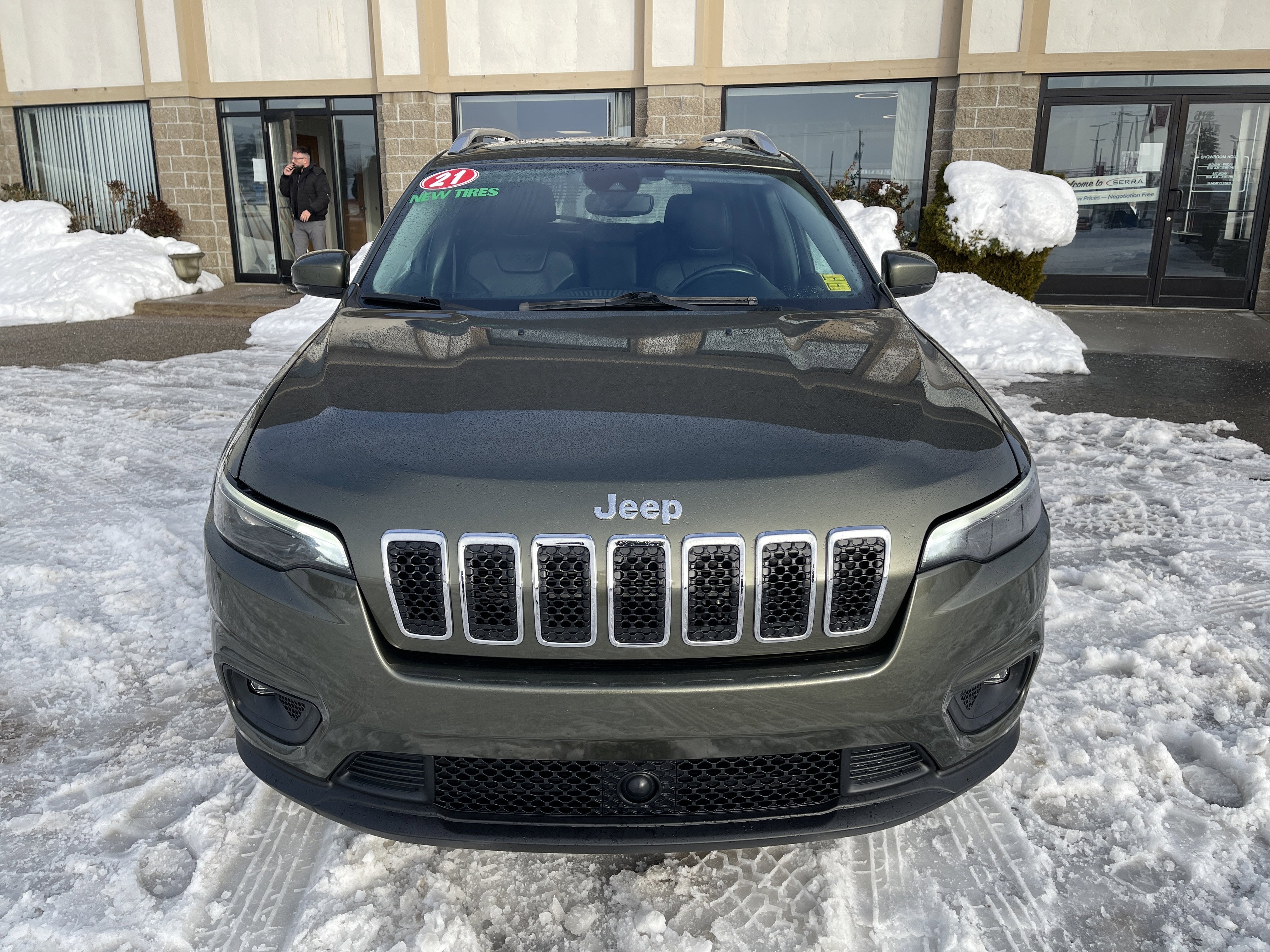 2021 Jeep Cherokee Latitude Lux