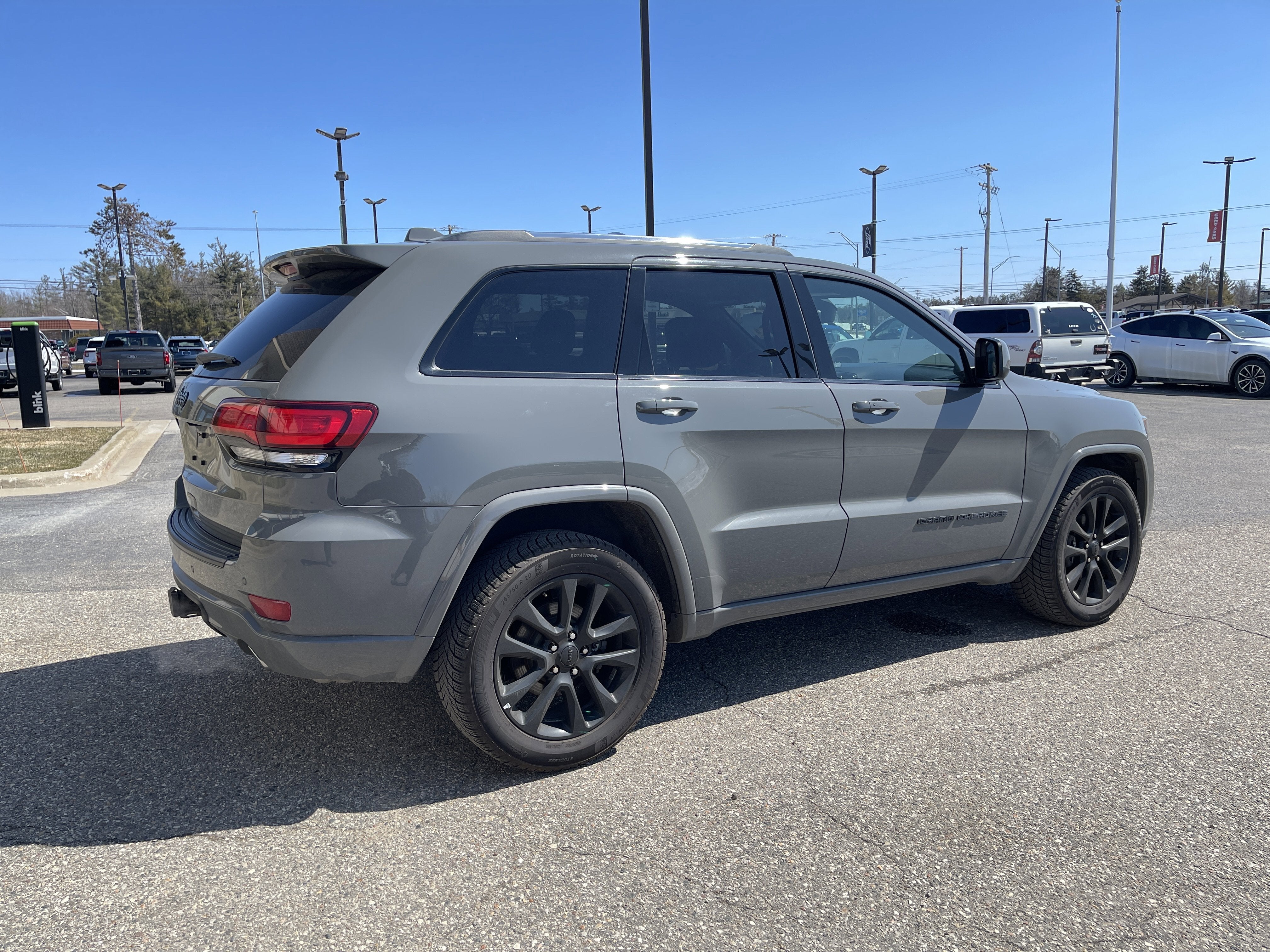 2020 Jeep Grand Cherokee Altitude