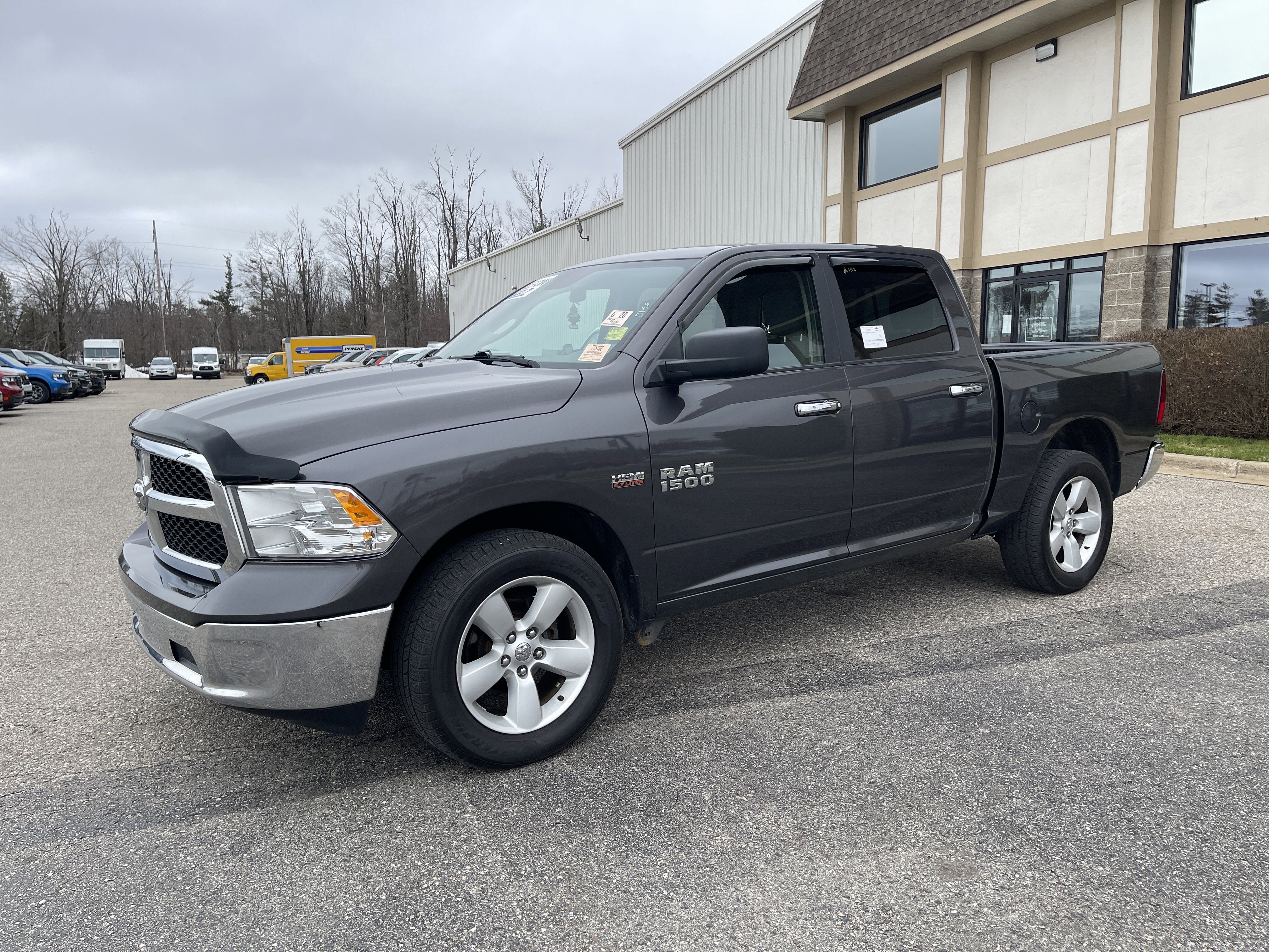 2018 RAM 1500 SLT