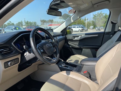 2021 Ford Escape Titanium Hybrid