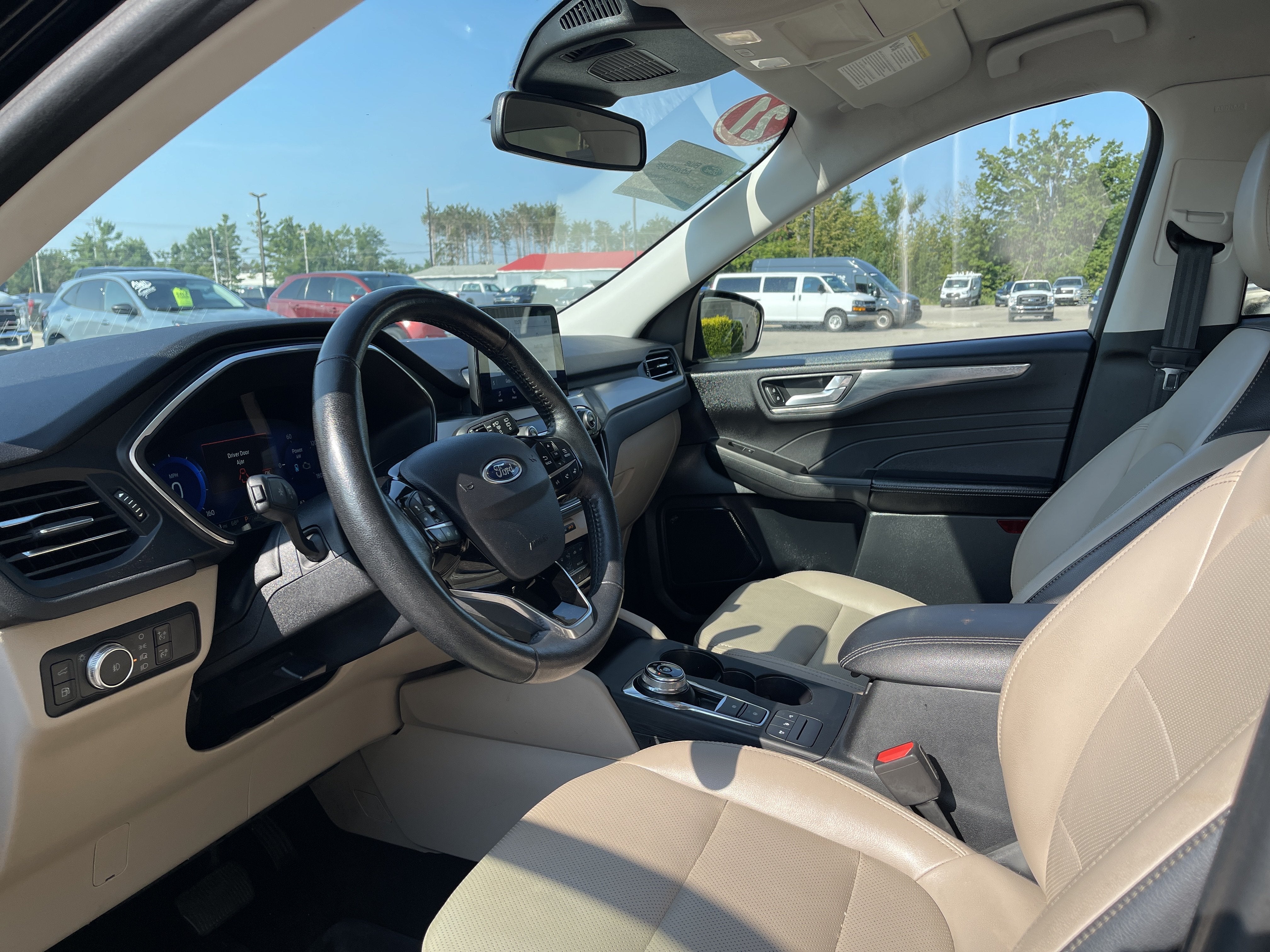 2021 Ford Escape Titanium Hybrid