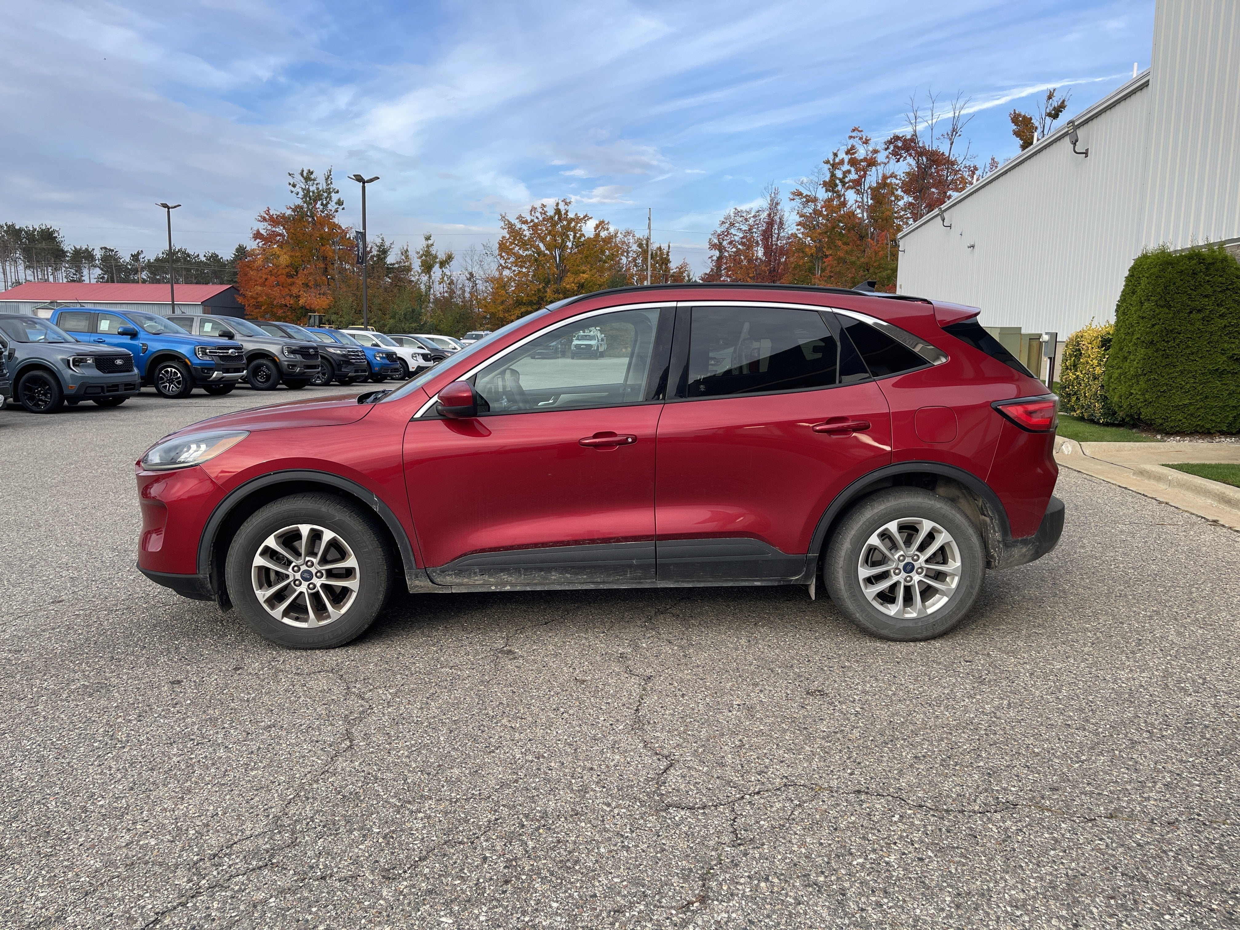 2020 Ford Escape SE
