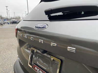 2025 Ford Escape Platinum