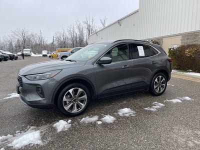 2025 Ford Escape Platinum