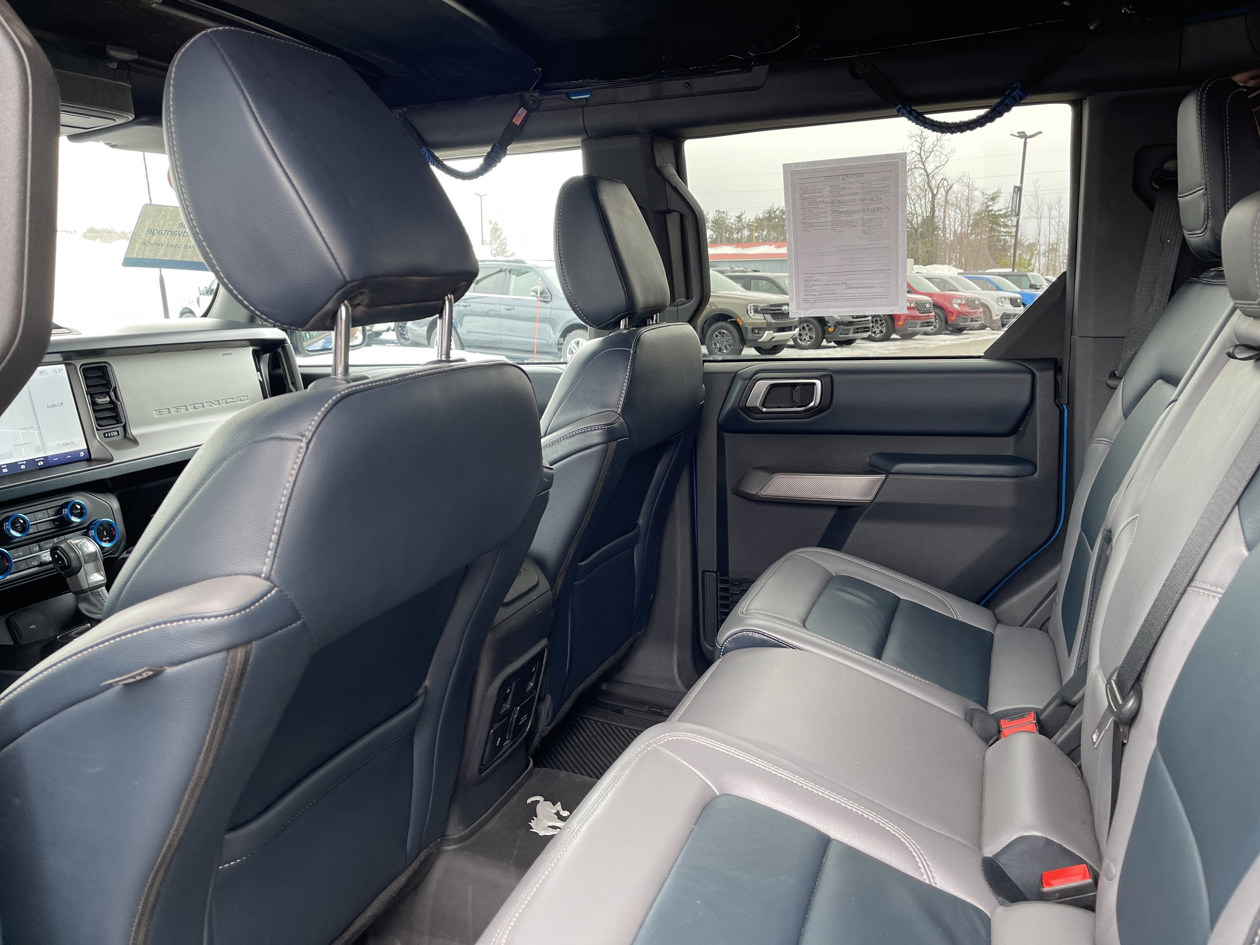 2022 Ford Bronco Base