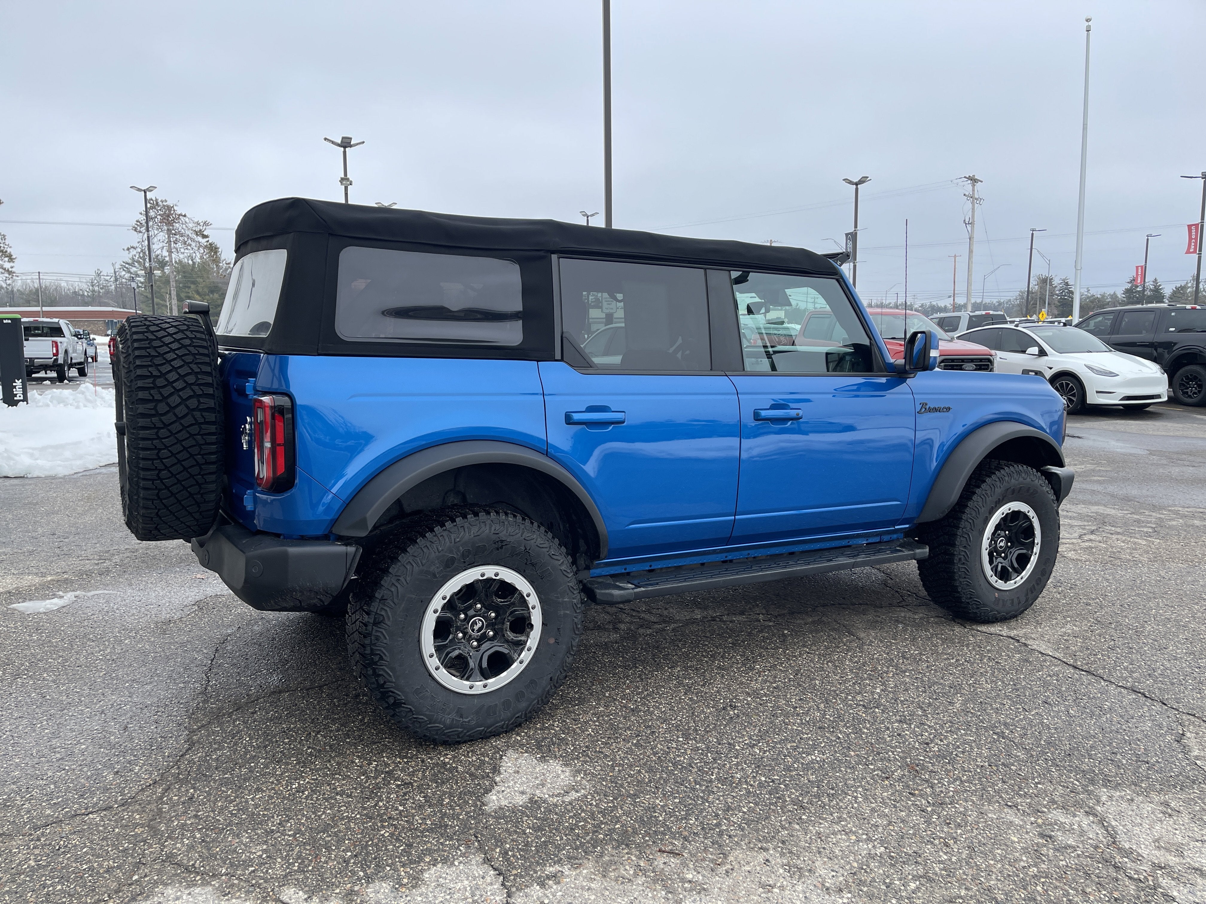 2022 Ford Bronco Base