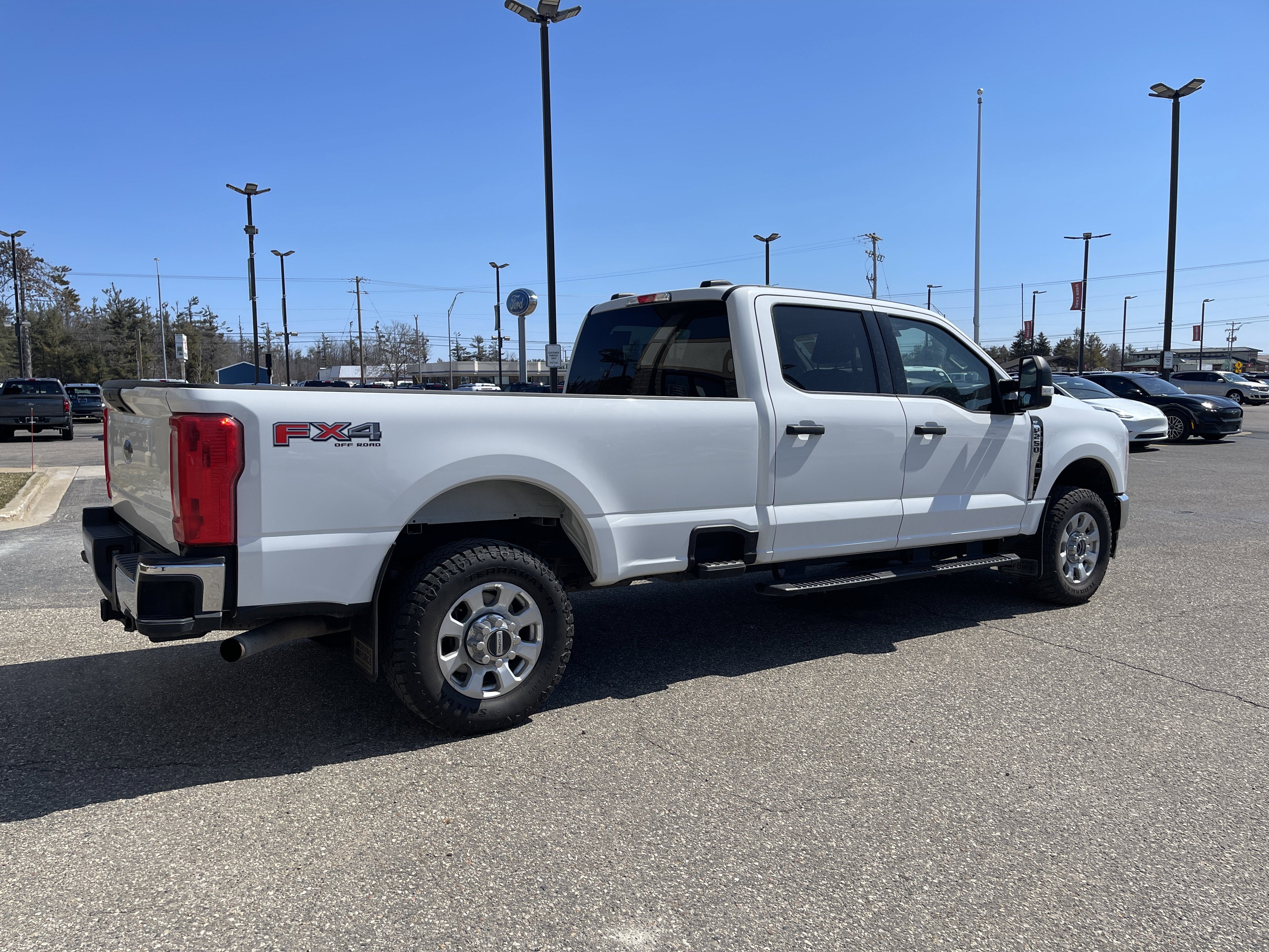 2023 Ford Super Duty F-250 SRW XLT