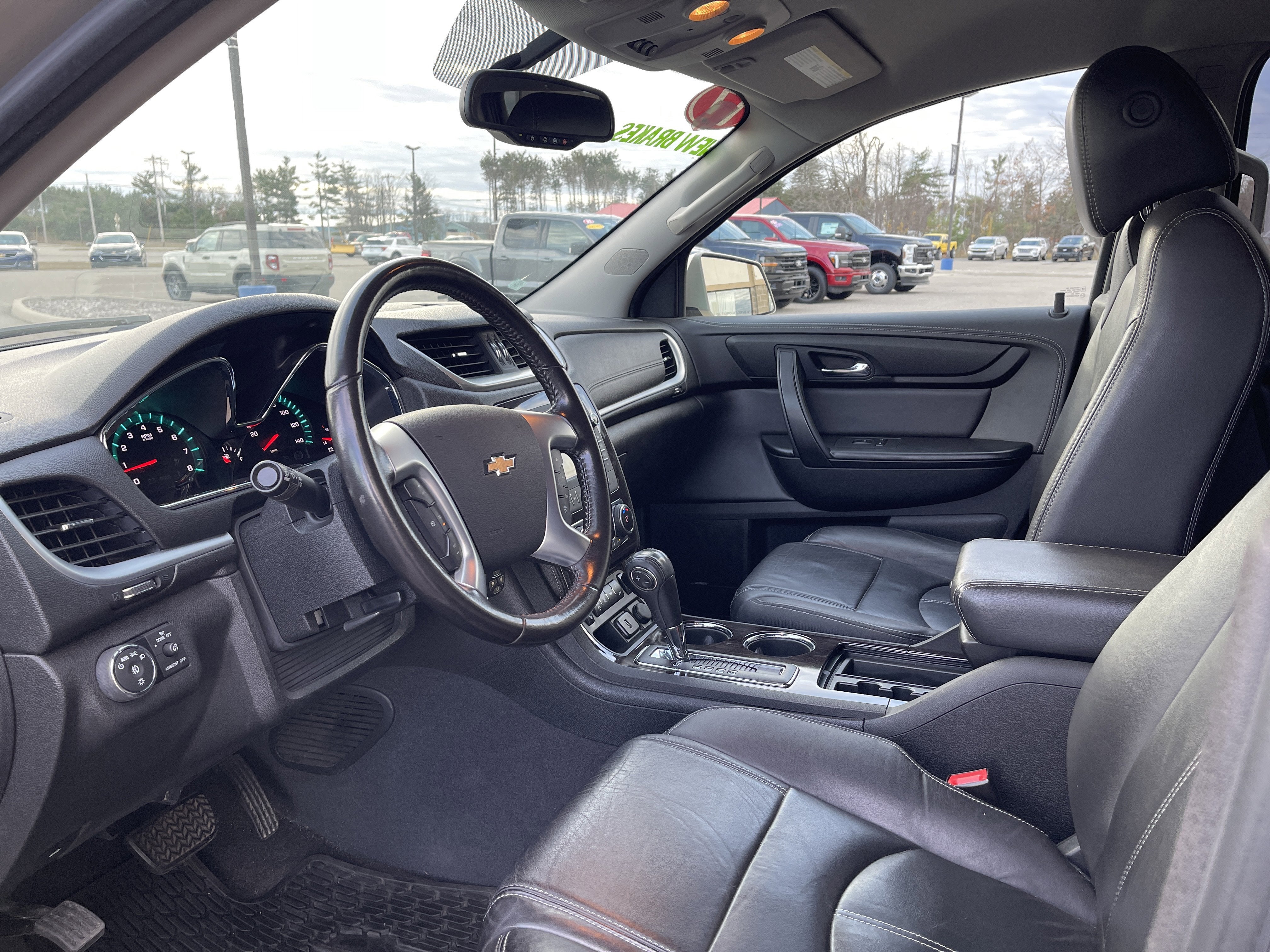 2017 Chevrolet Traverse LT