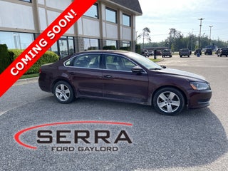2012 Volkswagen Passat SE w/Sunroof