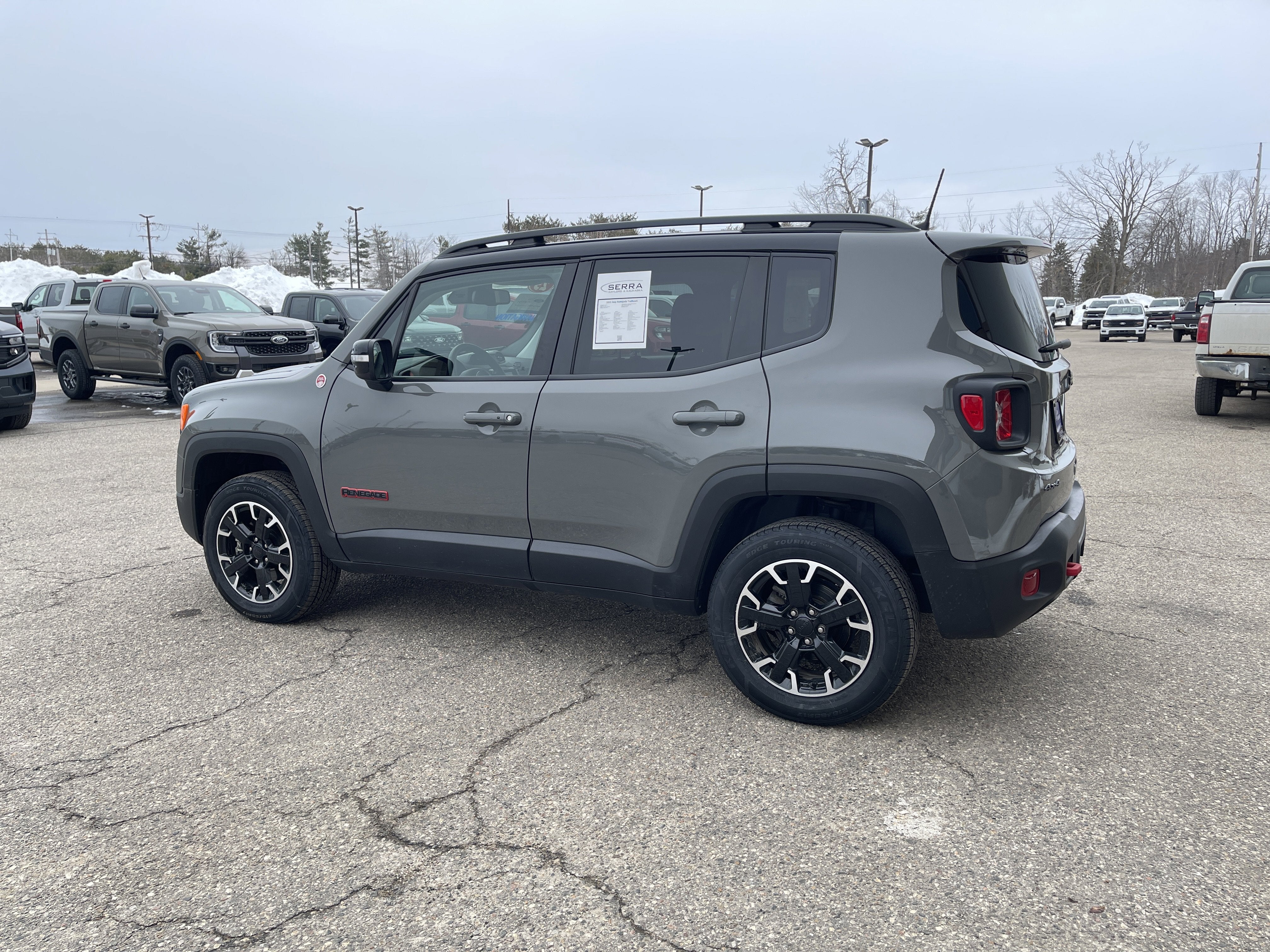 2023 Jeep Renegade Trailhawk