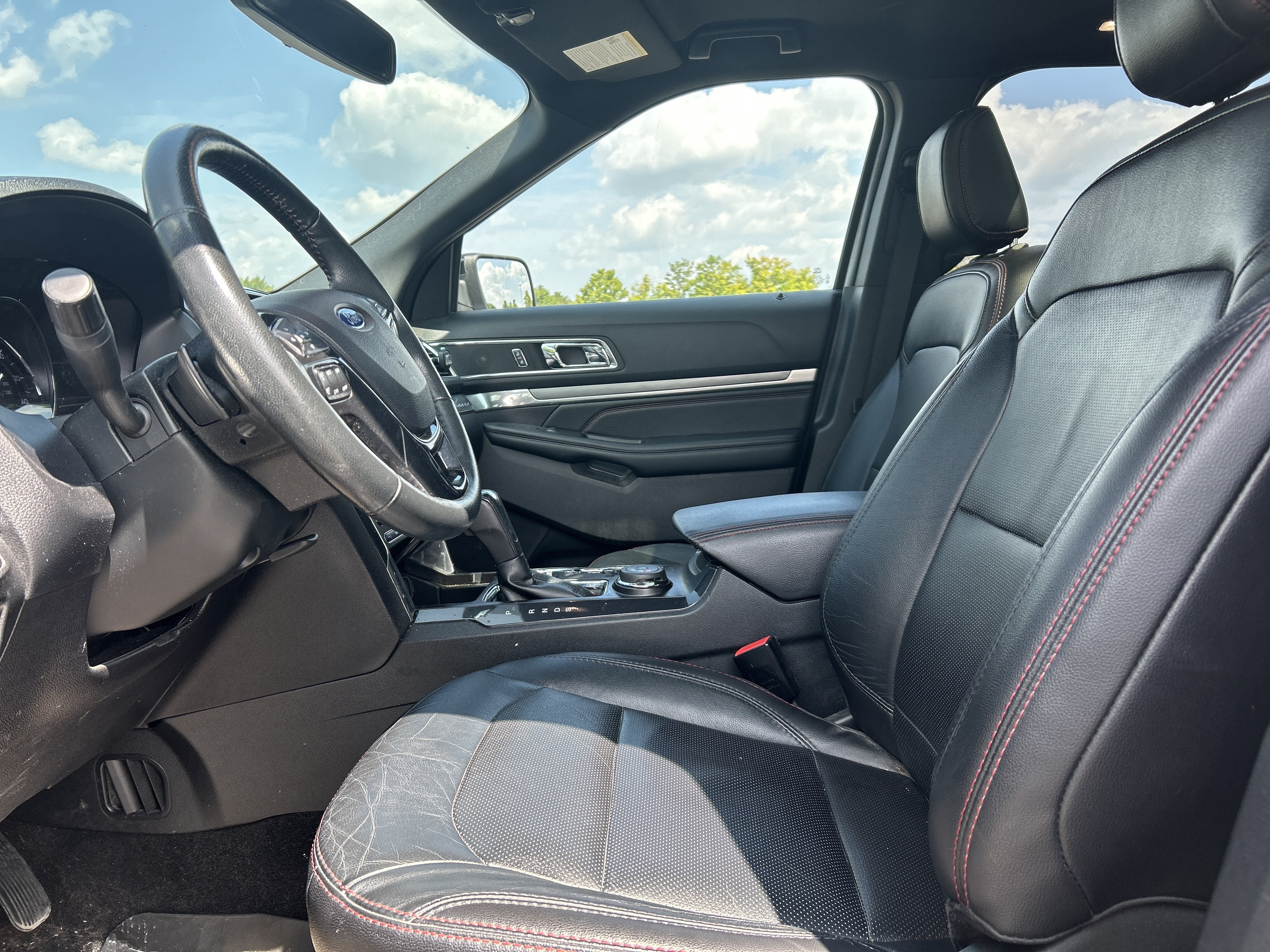 2019 Ford Explorer Sport