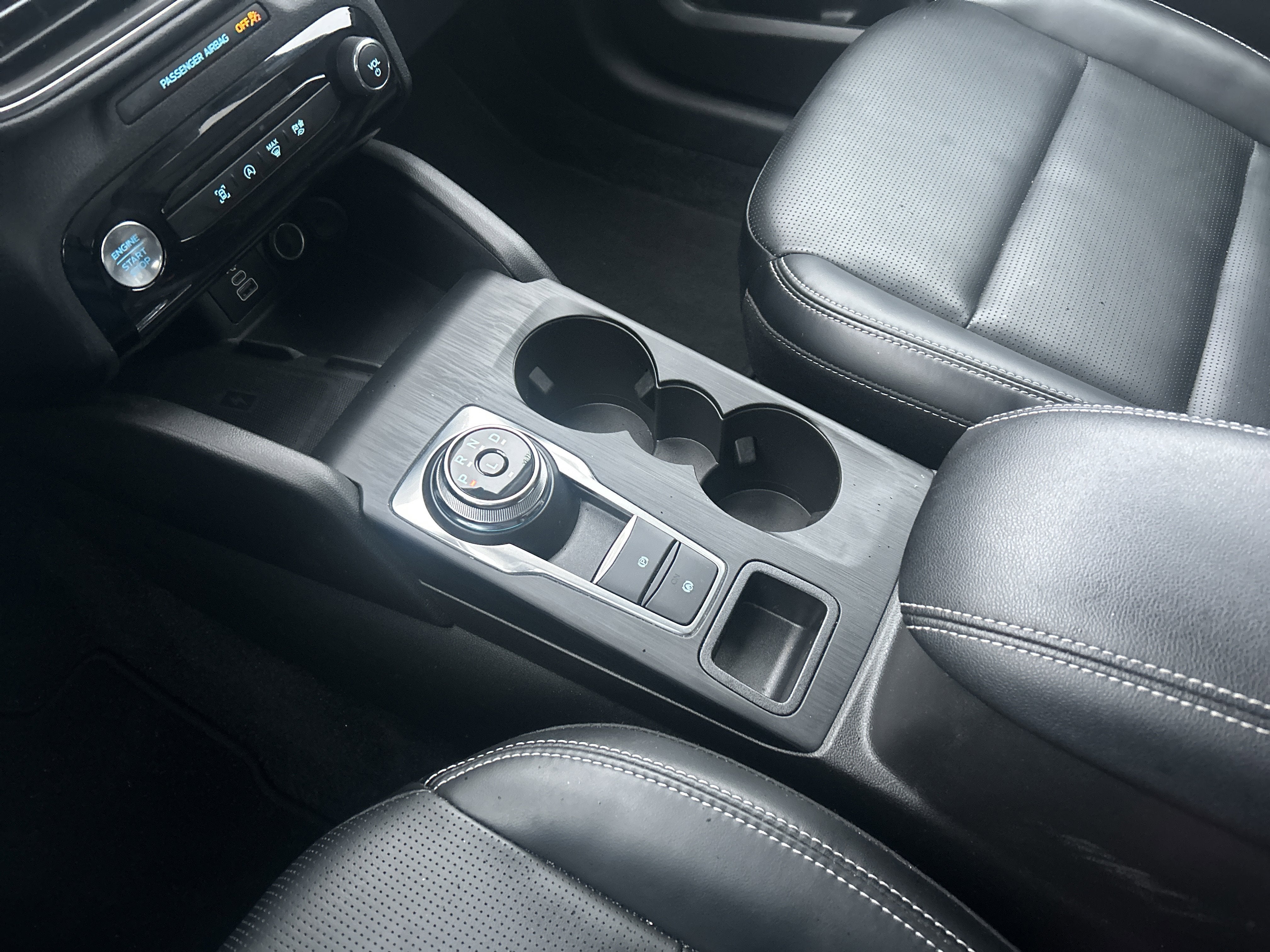 2025 Ford Escape Platinum