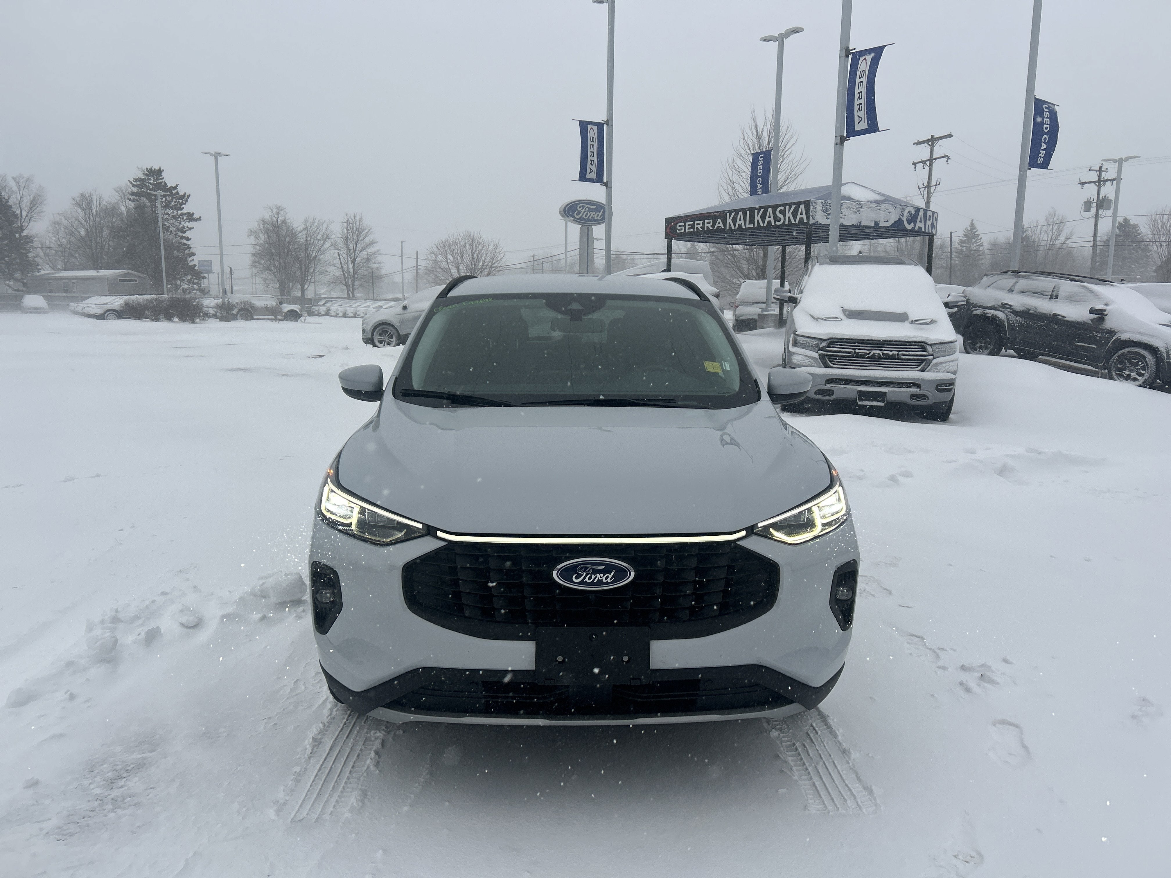 2025 Ford Escape Platinum