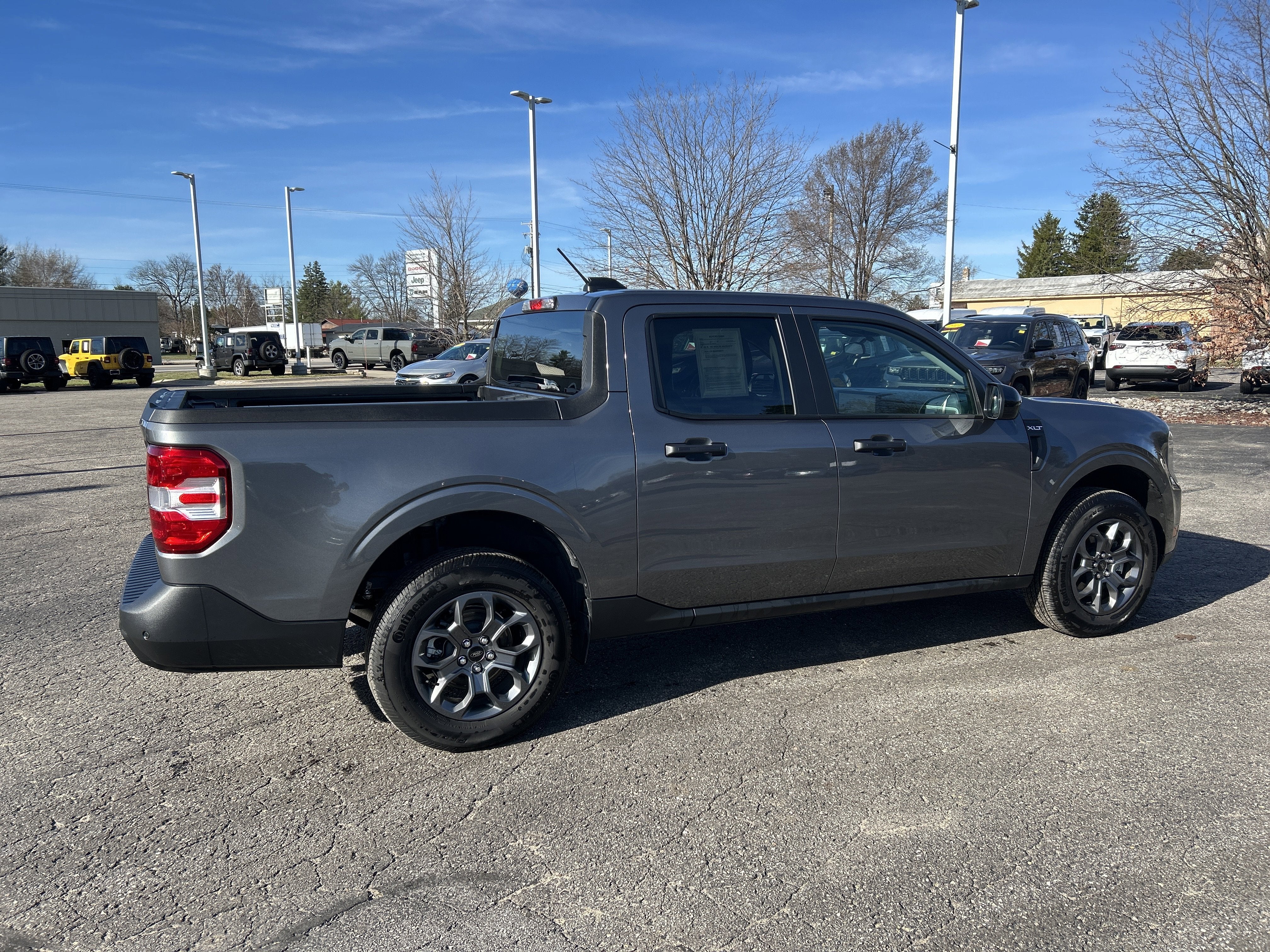 2025 Ford Maverick XLT