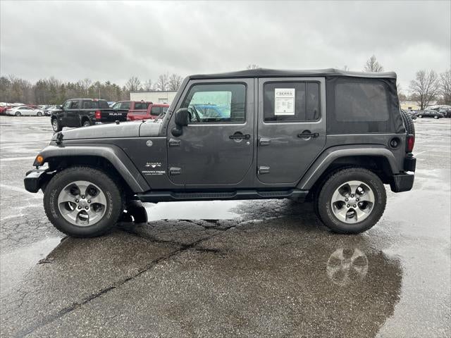 2018 Jeep Wrangler JK Unlimited Sahara 4x4