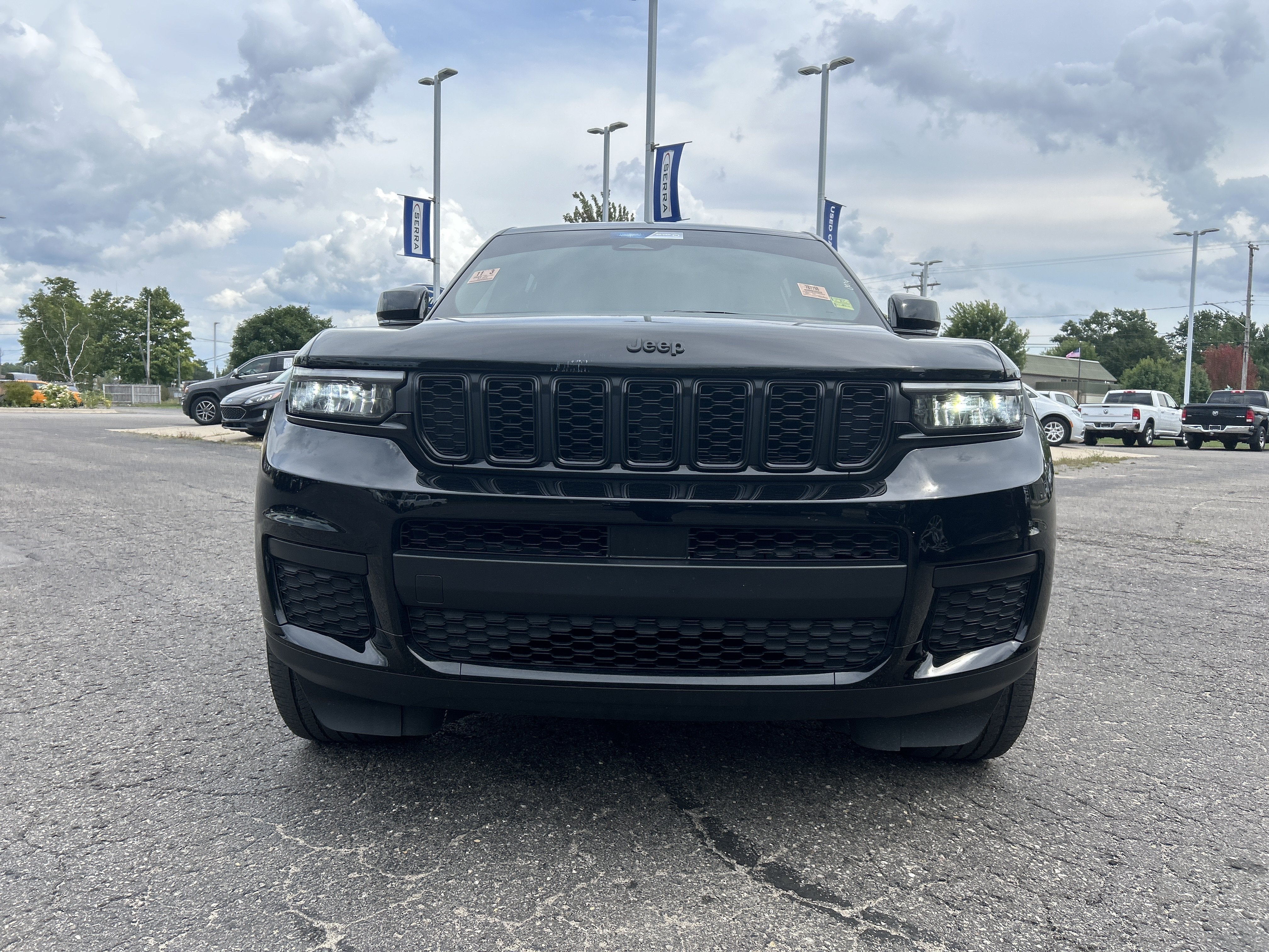 2023 Jeep Grand Cherokee L Altitude 4x4