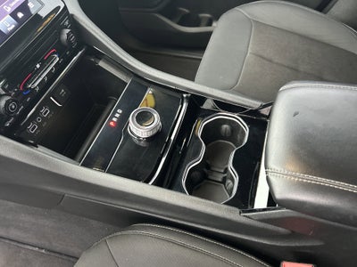 2023 Jeep Grand Cherokee L Laredo 4x4