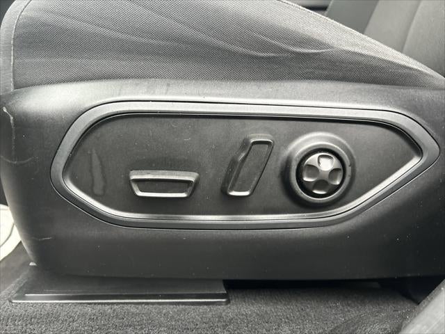 2023 Jeep Grand Cherokee L Laredo 4x4