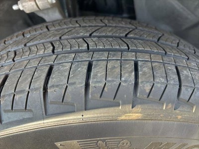 2023 Jeep Grand Cherokee L Laredo 4x4