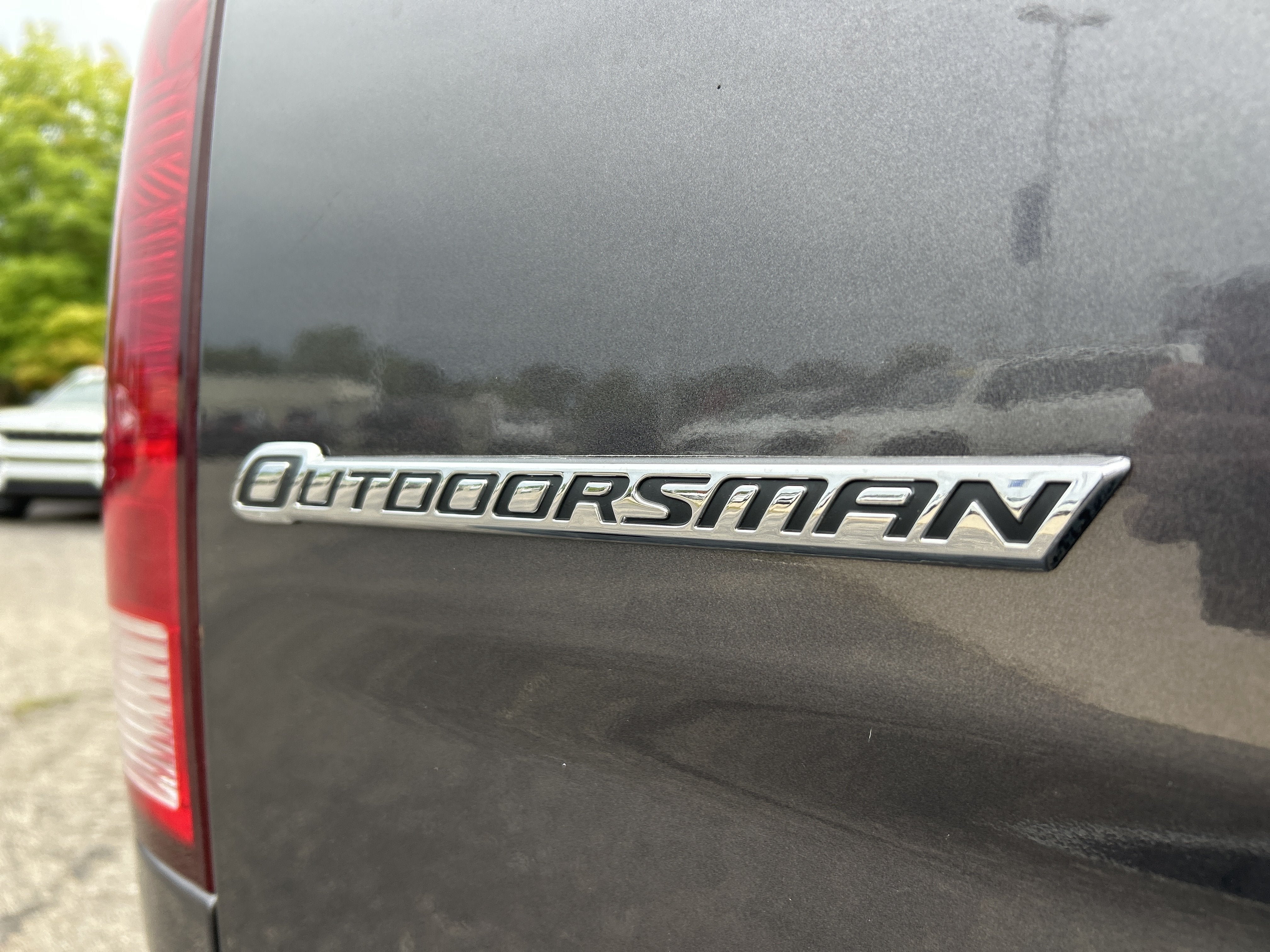 2016 RAM 1500 SLT