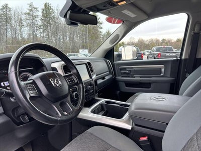 2017 RAM 1500 SLT