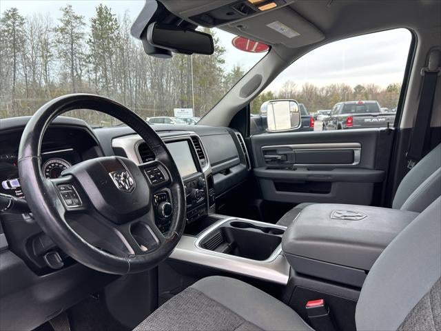 2017 RAM 1500 SLT
