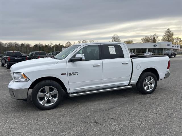 2017 RAM 1500 SLT