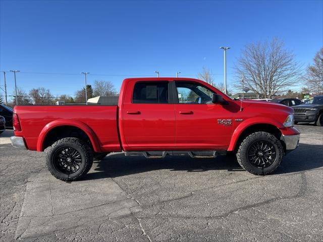 2019 RAM 1500 Classic SLT Crew Cab 4x4 6'4' Box