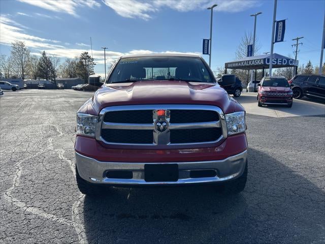 2019 RAM 1500 Classic SLT Crew Cab 4x4 6'4' Box