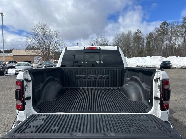 2021 RAM 1500 Big Horn Crew Cab 4x4 5'7' Box