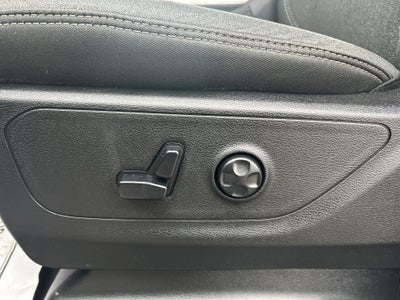 2020 RAM 1500 Big Horn Crew Cab 4x4 5'7' Box
