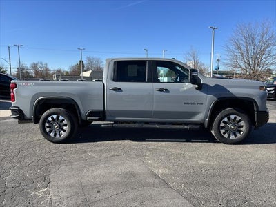 2024 Chevrolet Silverado 2500HD Custom