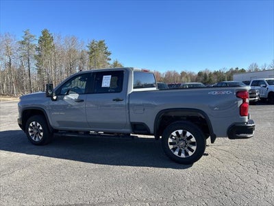 2024 Chevrolet Silverado 2500HD Custom
