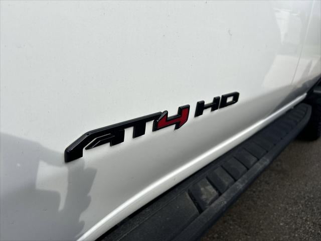 2024 GMC Sierra 2500HD 4WD Crew Cab Standard Bed AT4