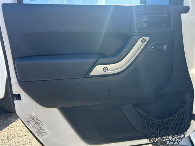 2011 Jeep Wrangler Unlimited Sahara