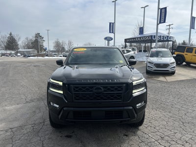 2023 Nissan Frontier SV