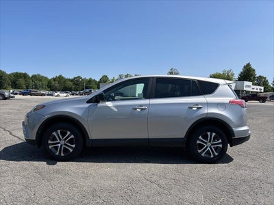 2017 Toyota RAV4 LE