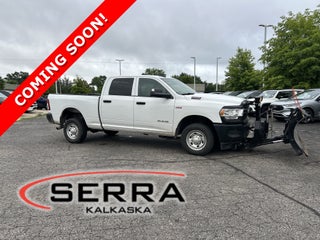 2019 RAM 2500 Tradesman Crew Cab 4x4 6'4' Box
