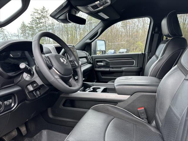 2025 RAM 2500 Laramie Crew Cab 4x4 6'4' Box