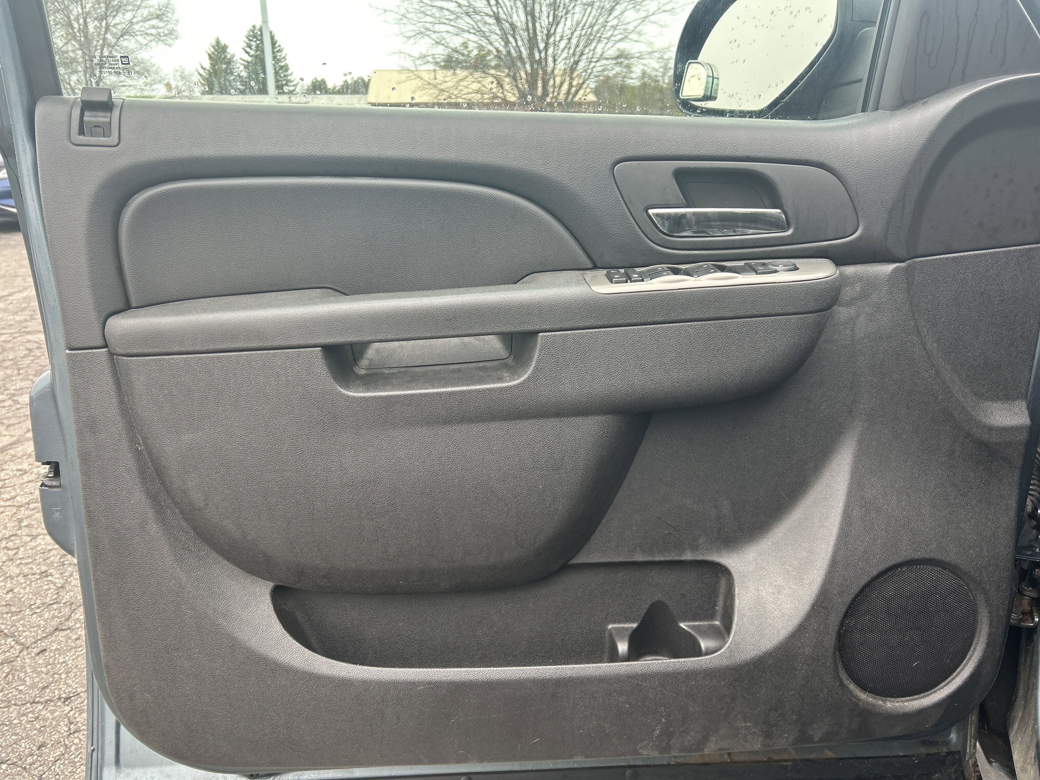 2012 Chevrolet Avalanche LS