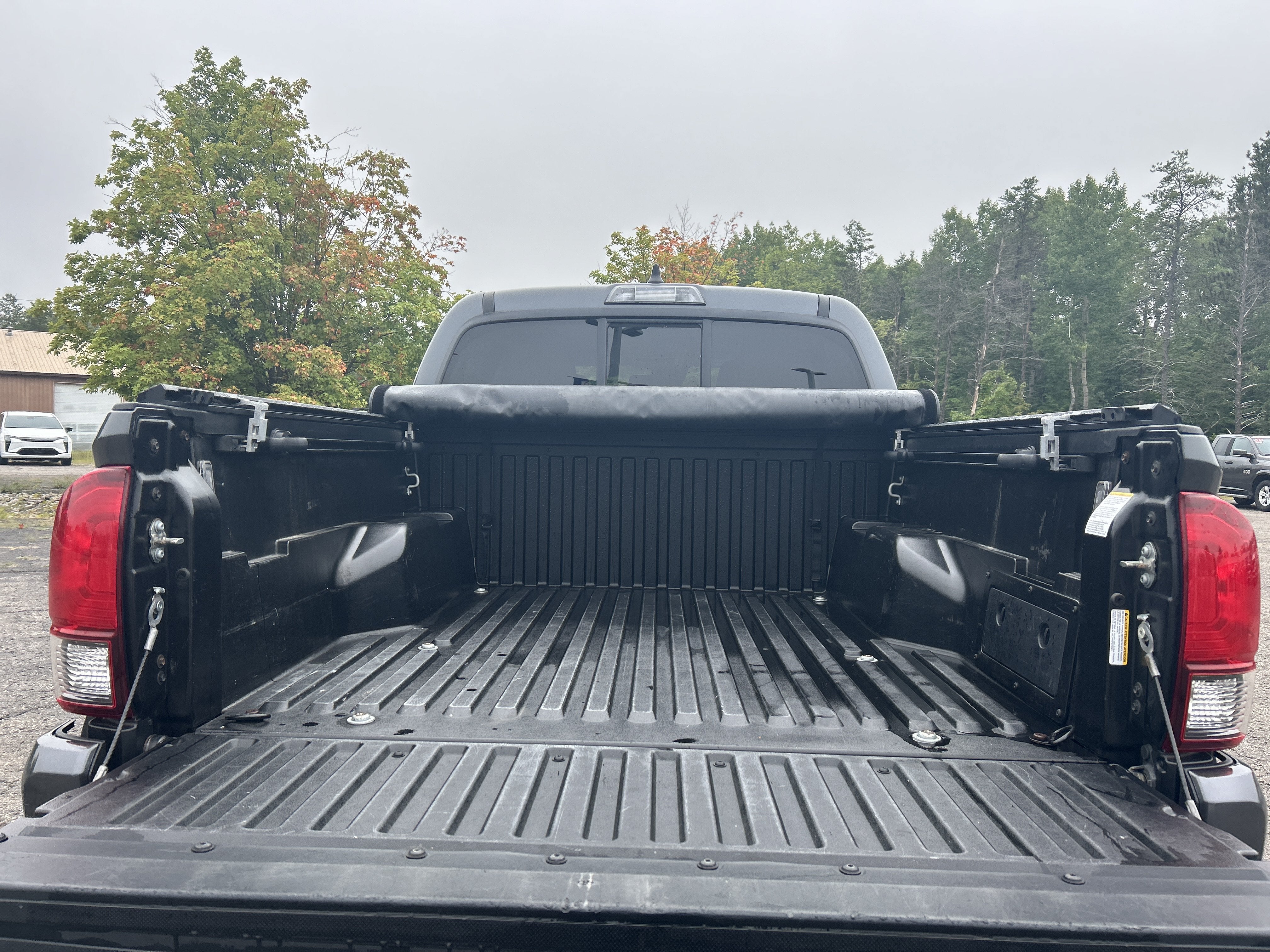 2021 Toyota Tacoma SR V6