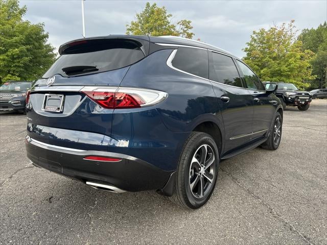 2022 Buick Enclave AWD Essence