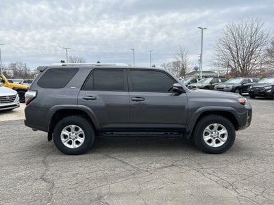 2016 Toyota 4Runner SR5 Premium